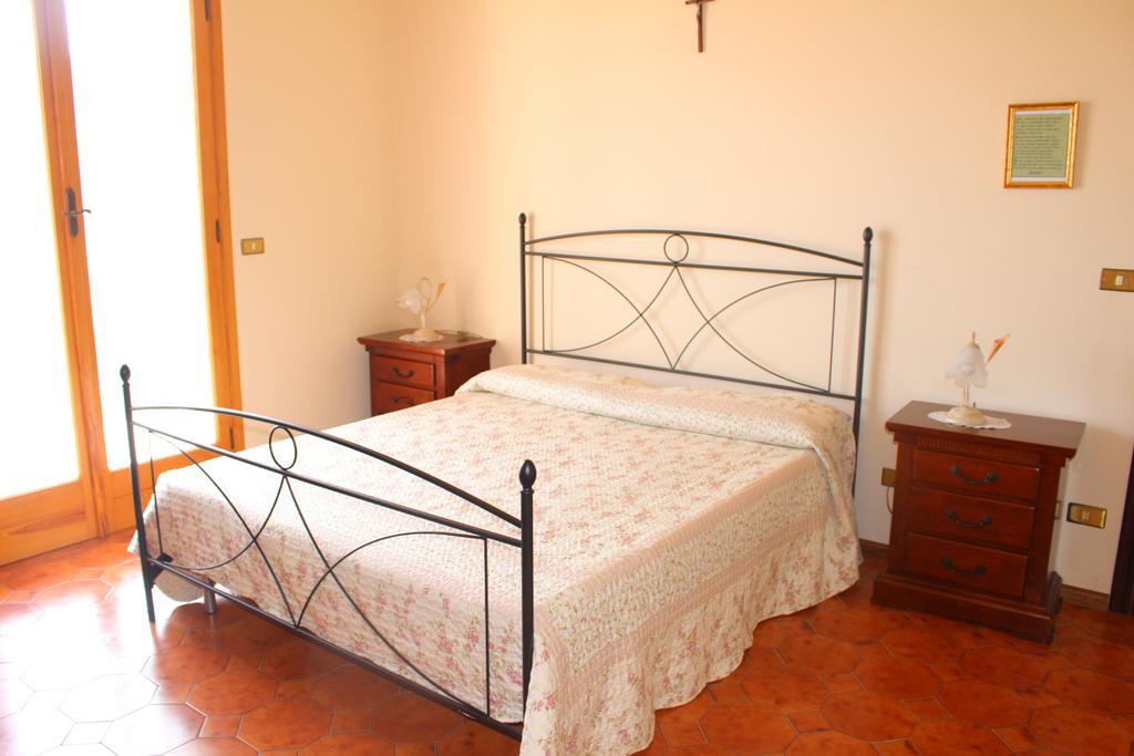 House In Caramagna Apartment Imperia Room photo