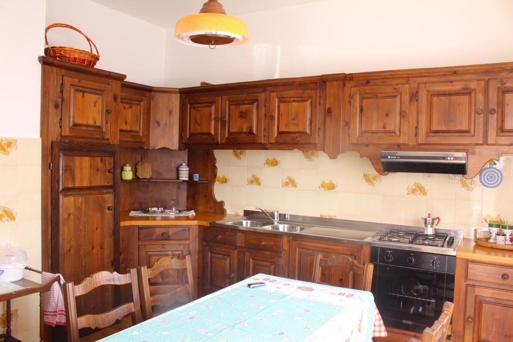 House In Caramagna Apartment Imperia Room photo
